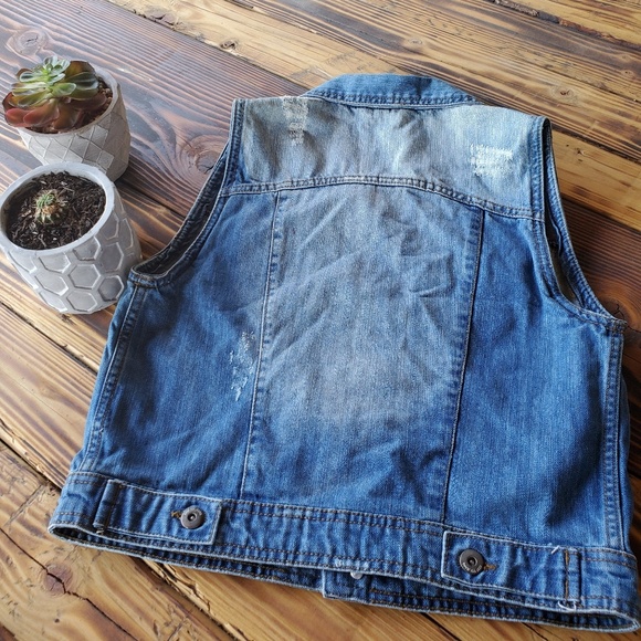 Denim vest - Picture 2 of 3